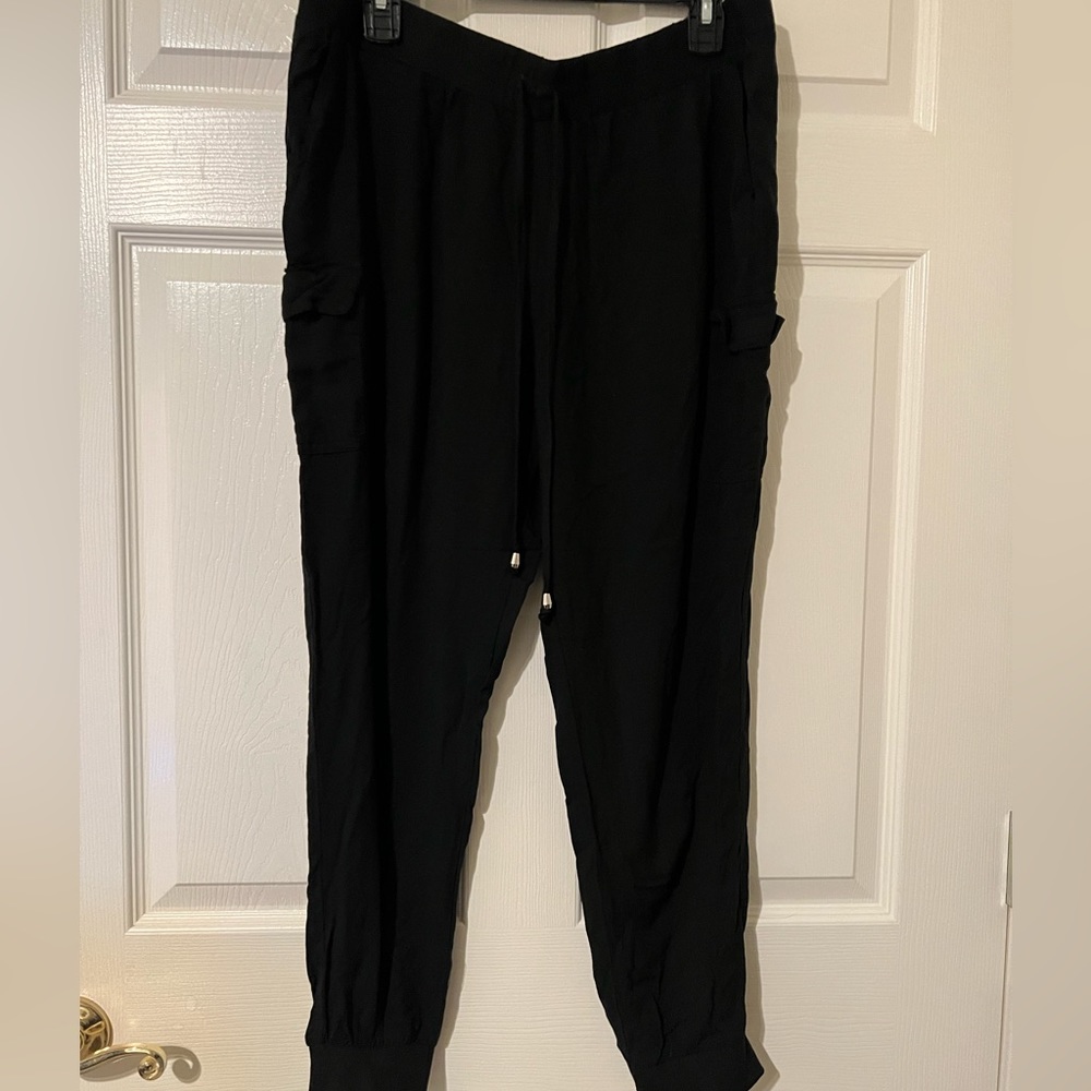 Women’s XL lightweight joggers
